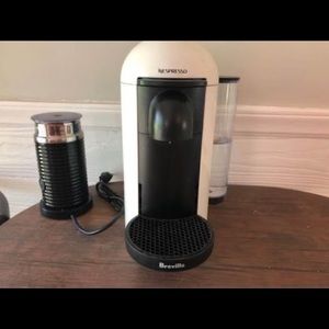 Gently used espresso machine with milk frother